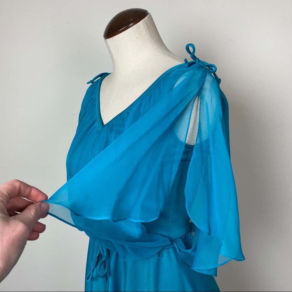 Vintage 70s Cerulean Flutter Sleeve Dress - Picture 4 of 8